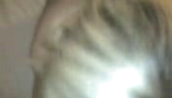 نوجوان سکس چت انلاین لوری جین بعد از یک حفاری شیرین یک کرم داغ چکه کننده دریافت می کند