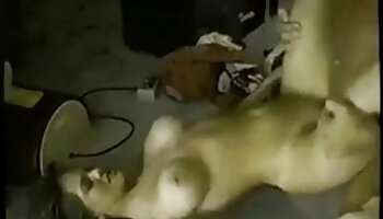 Skanky TS دانلود سکس چت Alice عاشق رابطه جنسی مقعدی و مکیدن خروس است