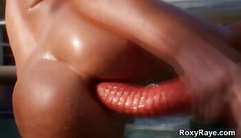 Guy Strong چت سکسی شهوتناک Bangs A Hot Skinny Friend