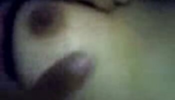 بسیار بزرگ چتسکسی برای TINY LIL PUSSY من