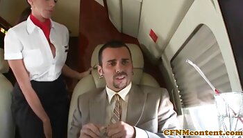 دو دوقلوهای شگفت نمونه چت سکسی انگیز در عمل لزبین