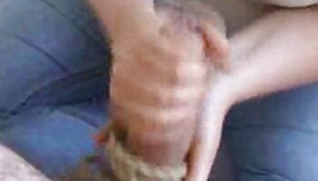شخص جوان سوار خروس بزرگ چت سکس زنده چاق